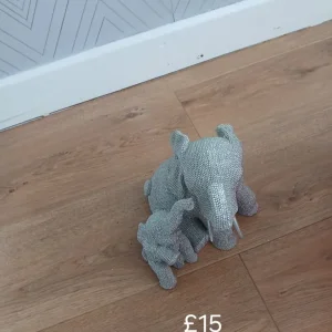 Sparkly ornaments - Image 3