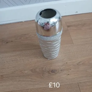 Sparkly ornaments - Image 5