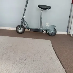 Razor electric scooter