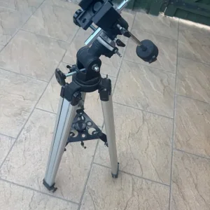 Tripod for cameras and telescopes - Image 5