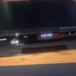 Panasonic DMP-BDT110 3D Blu Ray DVD Player & Remote USB black hdmi plus extras - Image 2