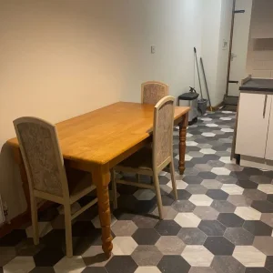 2 Bedroom Flat to Let in Heart of Dennistoun - Image 3