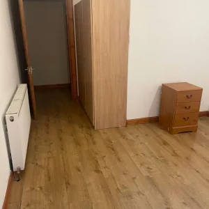 2 Bedroom Flat to Let in Heart of Dennistoun - Image 7