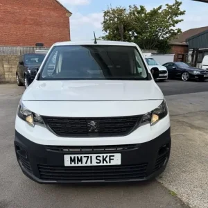 2022 71 PEUGEOT PARTNER 1.5 BLUEHDI 1000 PROFESSIONAL PREMIUM STANDARD PANEL VAN - Image 2