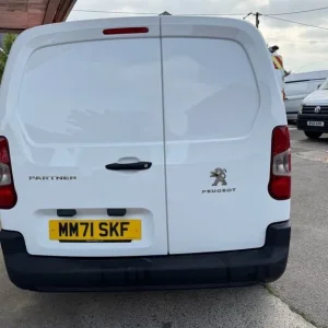 2022 71 PEUGEOT PARTNER 1.5 BLUEHDI 1000 PROFESSIONAL PREMIUM STANDARD PANEL VAN - Image 6