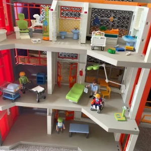 Playmobil hospital