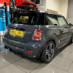 2013 MINI Hatch 1.6 John Cooper Works Hatchback 3dr Petrol Manual Euro 5 (211 ps) Hatchback Petro... - Image 4