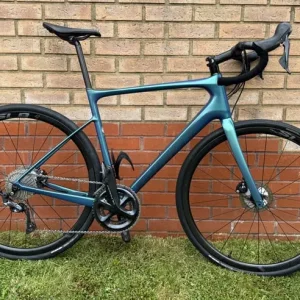 Giant Defy Advanced Pro 1 M/L Carbon Bike
