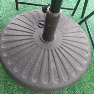 Brand New Parasol bases