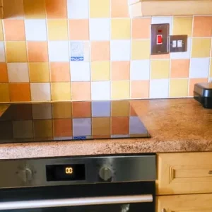 Double Bed Room with Private Shower/Bath by Poole Hospital - NHS - Image 2