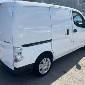 2019 Nissan e-NV200 80kW Acenta Van Auto 40kWh Van Electric Automatic - Image 7