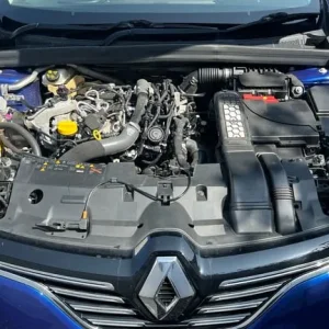 2019 Renault Megane 1.3 TCE GT Line 5dr Petrol Estate Estate Petrol Manual - Image 8