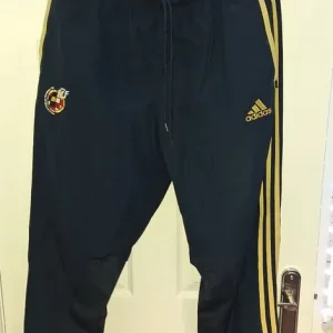 Spain national football team tracksuit - Image 3