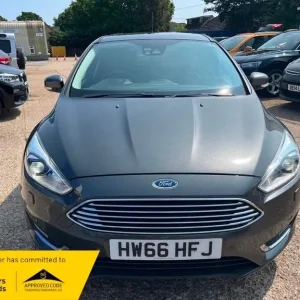 Ford Focus 1.0T EcoBoost Titanium X Hatchback 5dr Petrol Manual Euro 6 (s/s) (12 - Image 3