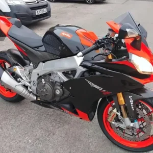 2012 62 APRILIA RSV 4 FACTORY A-PRC RSV1000 RSV4 APRC 1000 V4 STUNNING SPORTS