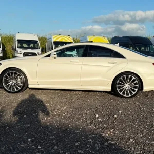 2014 Mercedes-Benz CLS 3.0 CLS350 V6 BlueTEC AMG Line Coupe 4dr Diesel G-Tronic+ Euro 6 (s/s) (25... - Image 4