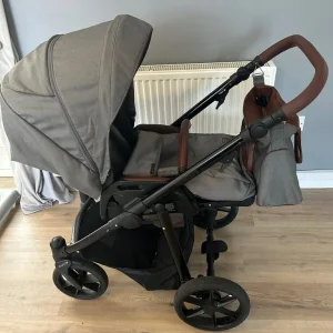 Venicci travel system - Image 3