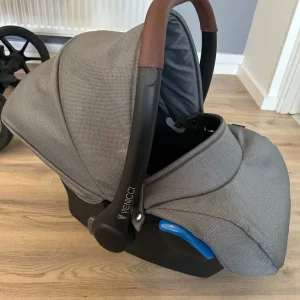 Venicci travel system - Image 4