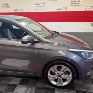 2016 Hyundai i20 1.4 CRDi Sport 3dr Coupe Diesel Manual - Image 6