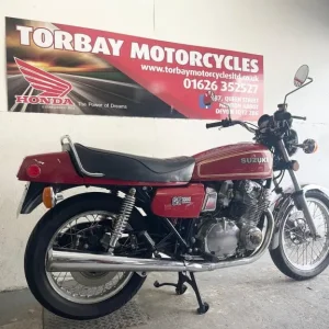 SUZUKI GS1000 DOHC CLASSIC IN RED 1979 TAX & MOT EXEMPT 1979 T REG - Image 3