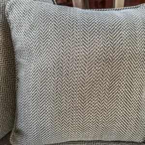 Dfs Herringbone 3 Seater Sofa- Fantastic Condition - Image 8