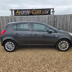VAUXHALL CORSA 1.2 16V SE 2011 - Image 2