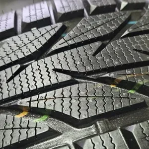 215 50 18 92V 2 x tyres Toyo Snow Prox S 953 - Image 3