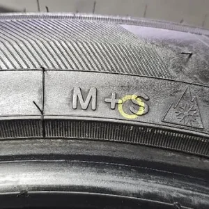 215 50 18 92V 2 x tyres Toyo Snow Prox S 953 - Image 7