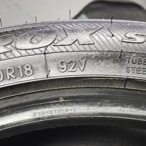 215 50 18 92V 2 x tyres Toyo Snow Prox S 953 - Image 8