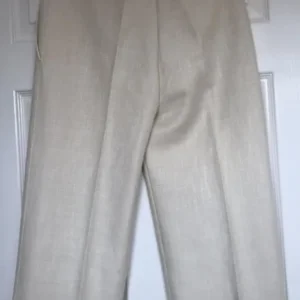 Hugo Boss Cream Crop Trousers size 8 - Image 2