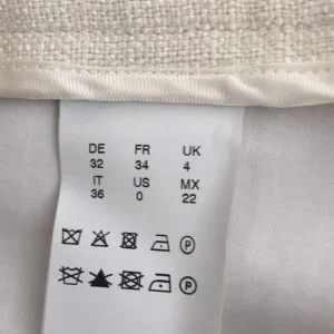 Hugo Boss Cream Crop Trousers size 8 - Image 4