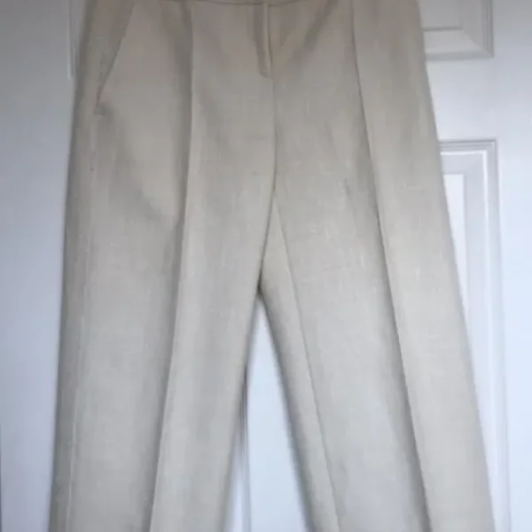 Hugo Boss Cream Crop Trousers size 8