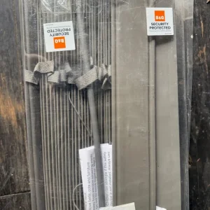 3 x PVC wood aspect Venetian blind - Image 4