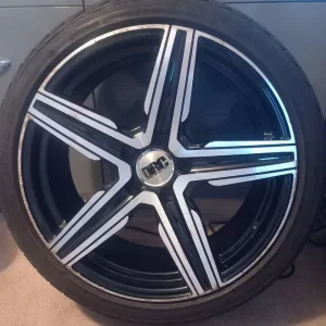 DCM 18INCH ALLOYS AND TYRES - Image 3