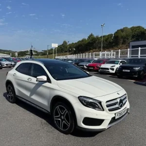 2016 66 MERCEDES GLA250 AMG LINE 2.0 7G-DCT 4MATIC with Premium Plus Package