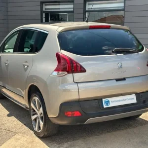 2014 Peugeot 3008 1.6 HDi Allure Euro 5 5dr HATCHBACK Diesel Manual - Image 2