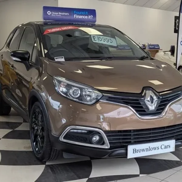 2016 Renault Captur 1.5 dCi 110 Iconic Nav 5dr MANUAL DIESEL 62000 MILES HATCHBACK Diesel Manual