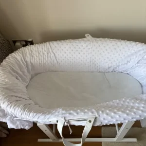 Moses basket with stand - Image 4