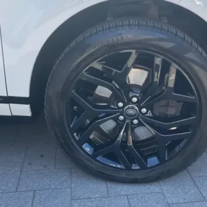 2019 Land Rover Range Rover Evoque 2.0 D180 R-Dynamic SE 5dr Auto Diesel Hatchback Hatchback Dies... - Image 8