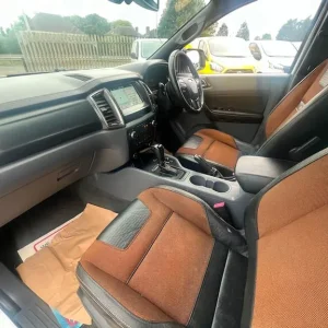 2017 Ford Ranger 3.2 TDCi Wildtrak Pickup Double Cab 4dr Diesel Auto 4WD Euro 5 (200 ps) Pick Up ... - Image 3