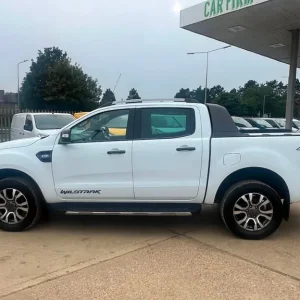 2017 Ford Ranger 3.2 TDCi Wildtrak Pickup Double Cab 4dr Diesel Auto 4WD Euro 5 (200 ps) Pick Up ... - Image 5