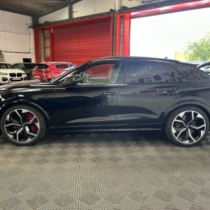 2020 Audi RS Q8 4.0 TFSI V8 Carbon Black SUV 5dr Petrol Tiptronic quattro Euro 6 (s/s) (600 ESTAT... - Image 6