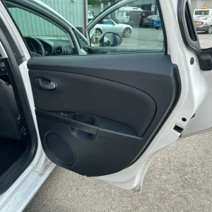 Seat, LEON, Hatchback, 2012, Manual, 1968 (cc), 5 doors - Image 8