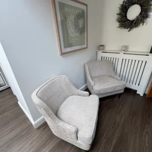 2 x upholstered occasional / accent chairs - Image 5