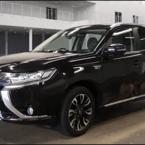 2017 Mitsubishi Outlander 2.0h 12kWh GX4h CVT 4WD Euro 6 (s/s) 5dr ESTATE Petrol/Electric Hybrid ... - Image 2