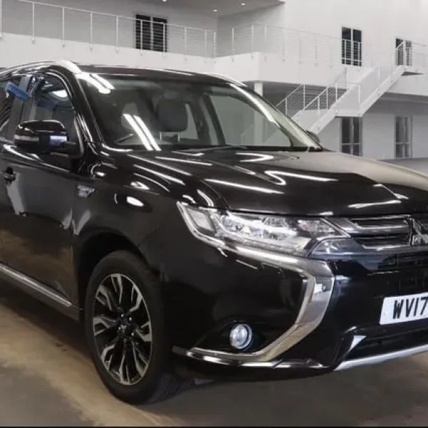 2017 Mitsubishi Outlander 2.0h 12kWh GX4h CVT 4WD Euro 6 (s/s) 5dr ESTATE Petrol/Electric Hybrid ...