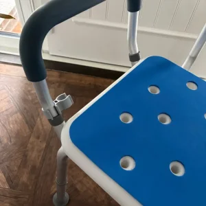 Shower chair - Image 3