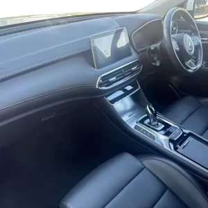 2022 MG MG HS 1.5 T-GDI Excite 5dr DCT Hatchback PETROL Automatic - Image 7