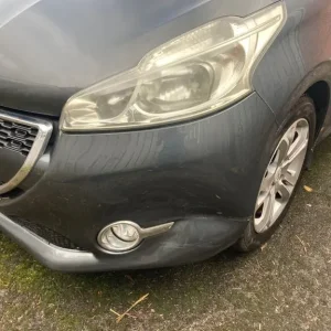 Peugeot, 208, Hatchback, 2013, Manual, 1397 (cc), 3 doors - Image 3