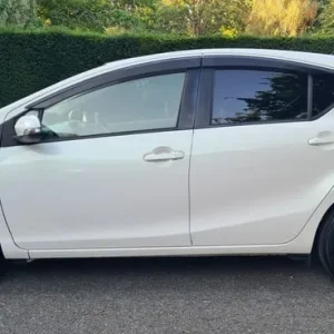 2014 TOYOTA AQUA 1.5 HYBRID AUTOMATIC not PRIUS YARIS MICRA HONDA JAZZ - Image 6